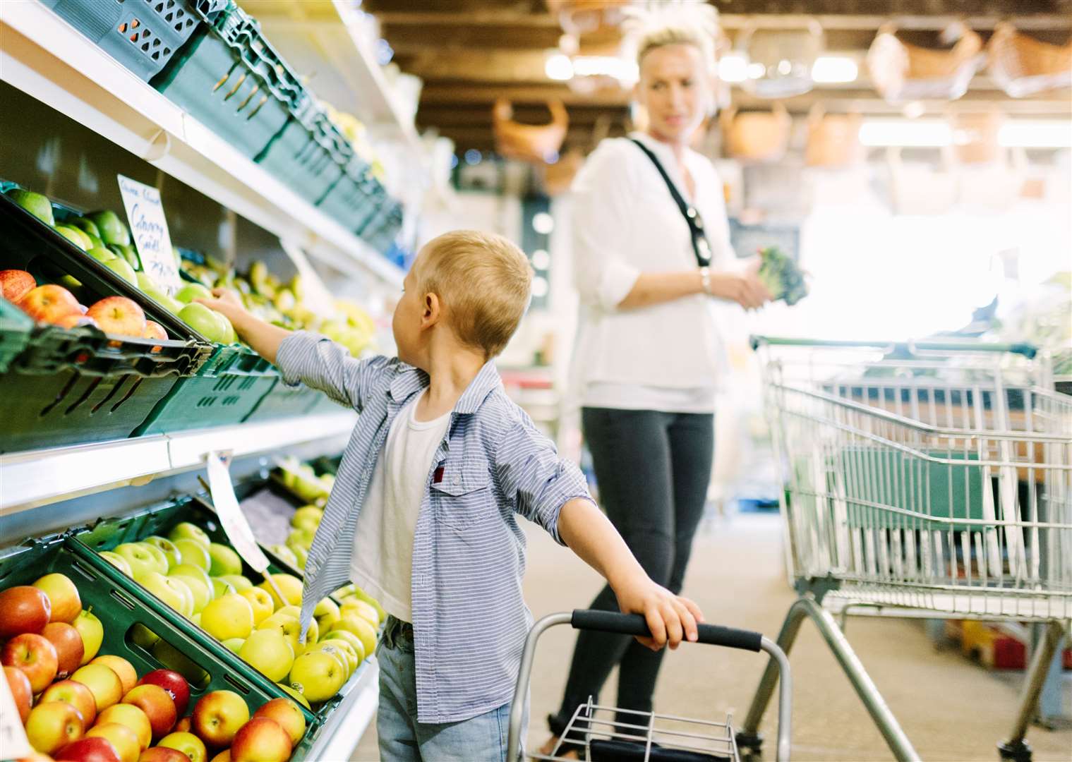 Lidl wants to see all supermarkets do more to entice children into healthy food choices. Image; Stock photo.