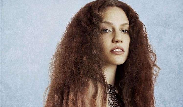 Jess Glynne has been forced to cancel her gig in Rochester